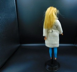 barbie 915 coat bk